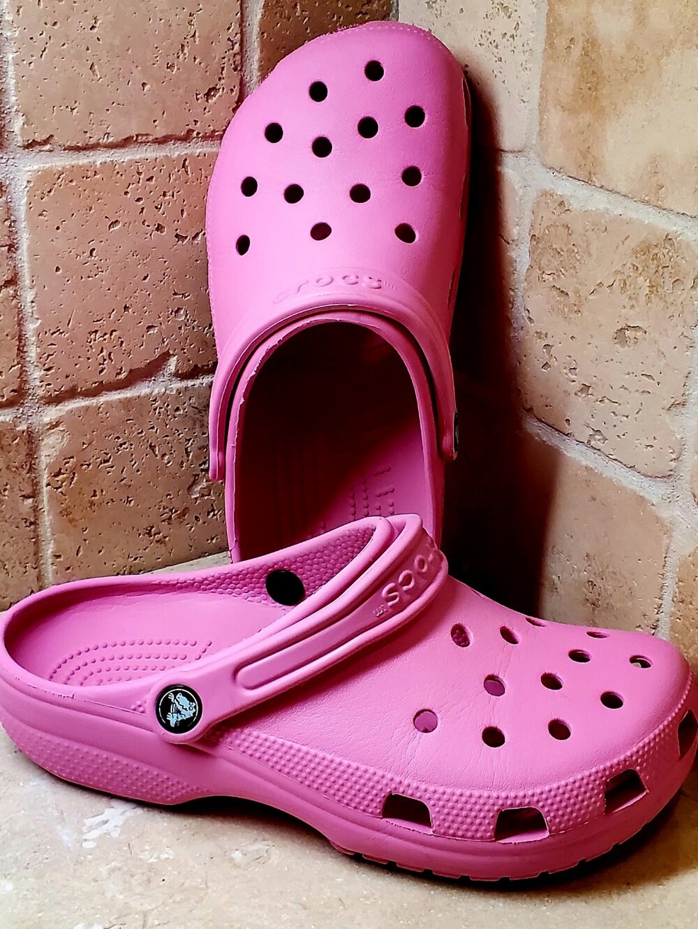 Women's Classic Pink Crocs  Size 8